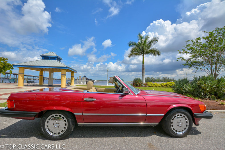 1989 Mercedes Benz 560 SL