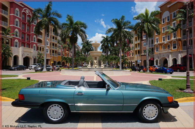 1987 Mercedes Benz 560 SL
