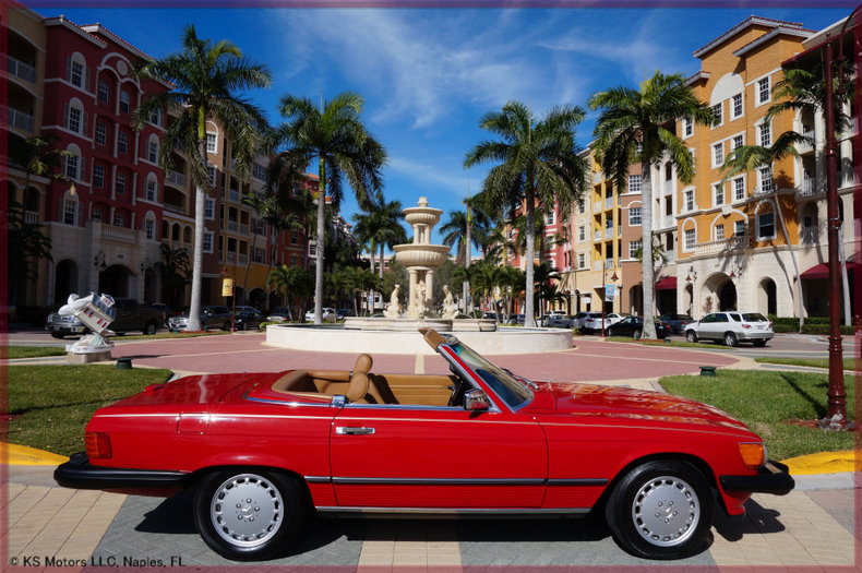 1988 Mercedes-Benz 560 SL