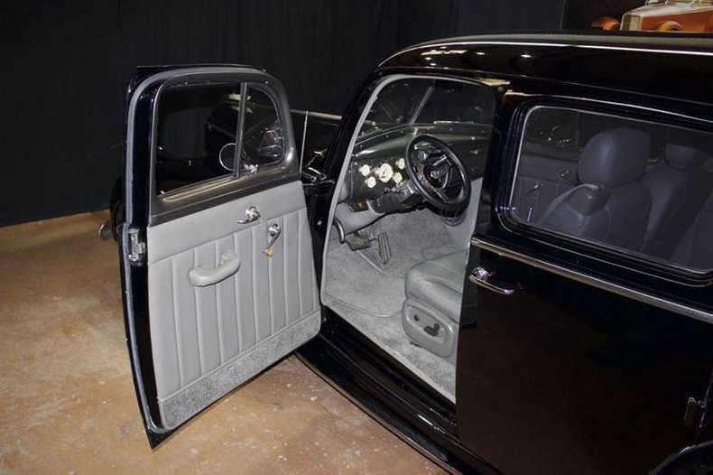 1941 Packard 110