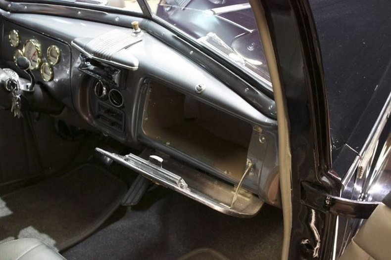 1941 Packard 110