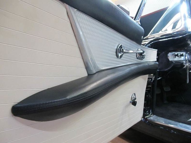 1955 Ford Thunderbird