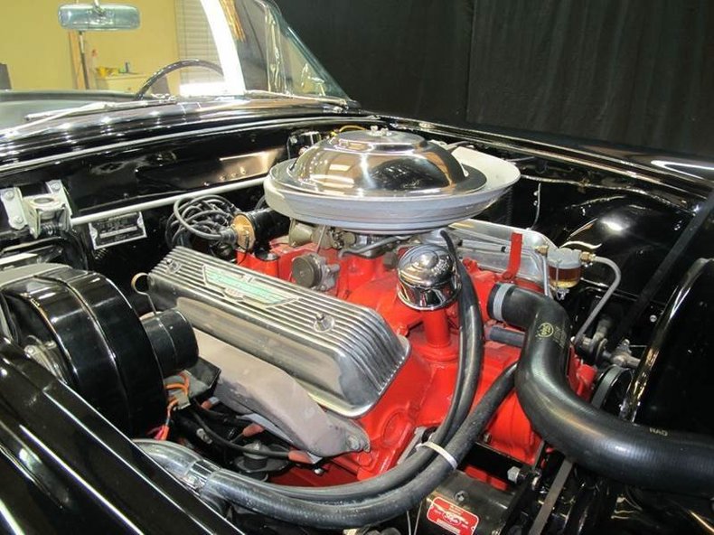 1955 Ford Thunderbird