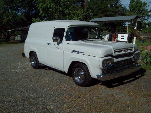 1960 Ford E-100