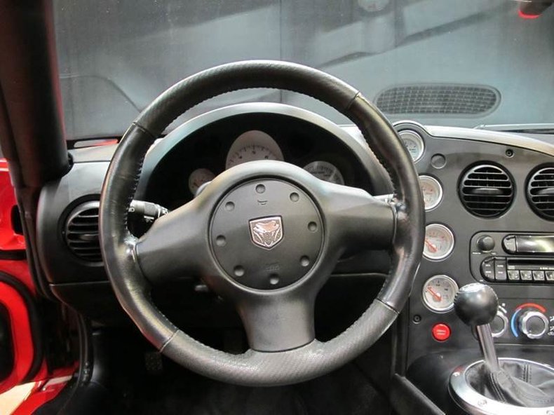 2005 Dodge Viper