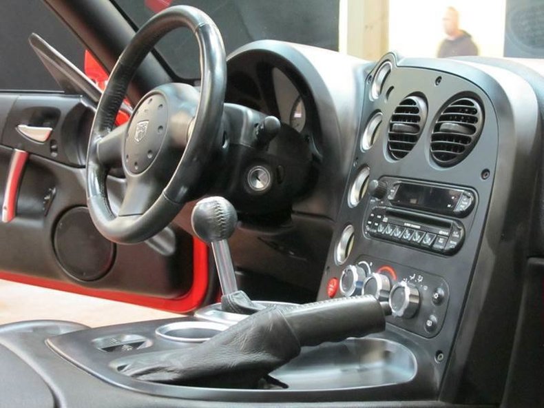 2005 Dodge Viper