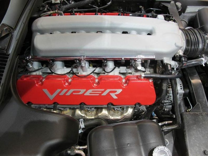 2005 Dodge Viper