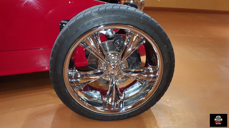 1933 Factory Five Street Rod