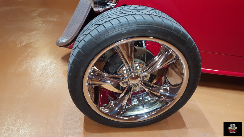 1933 Factory Five Street Rod