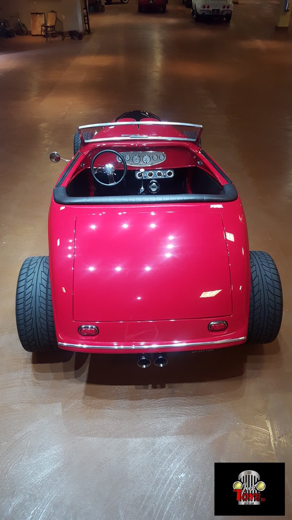 1933 Factory Five Street Rod
