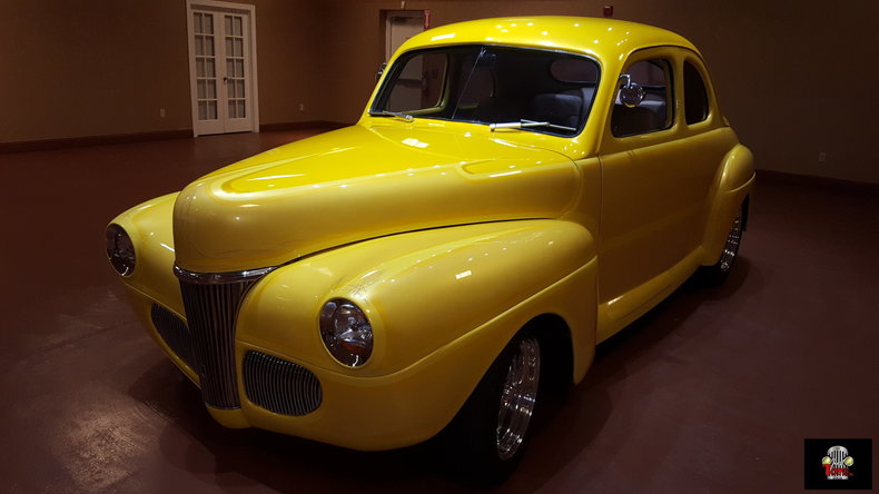 1941 Ford Deluxe