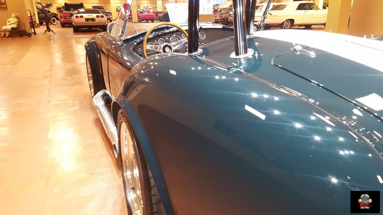 2004 Factory Five Cobra