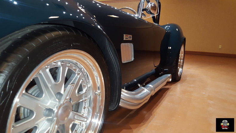 2004 Factory Five Cobra