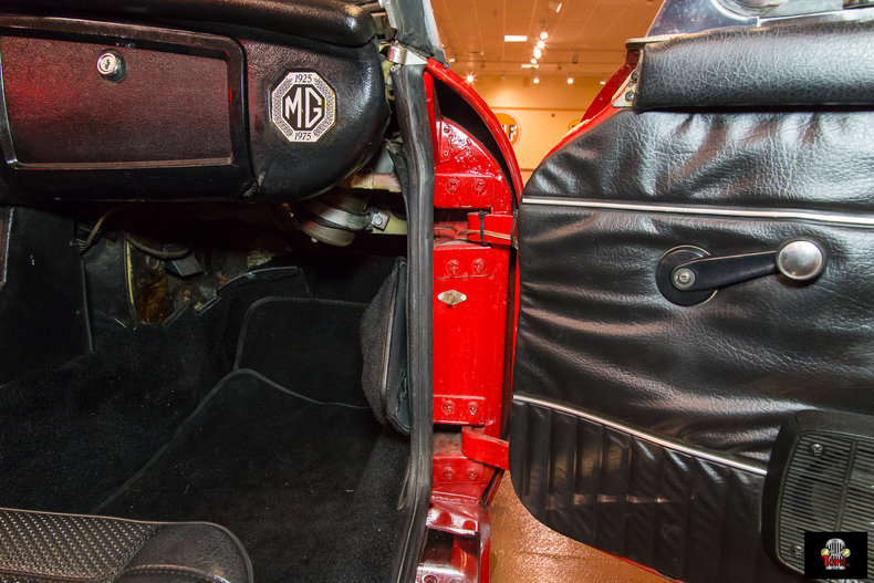 1975 MG MGB