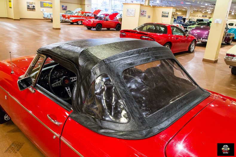 1975 MG MGB