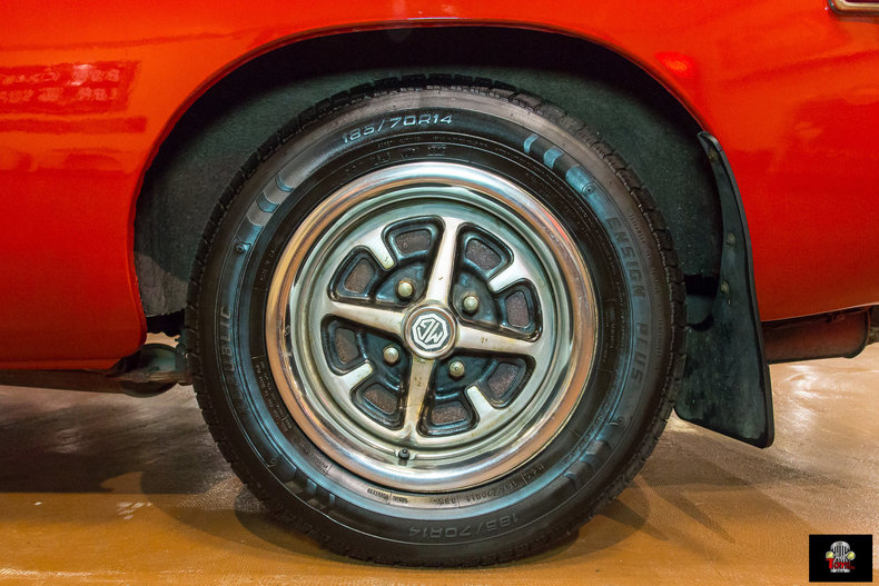 1975 MG MGB