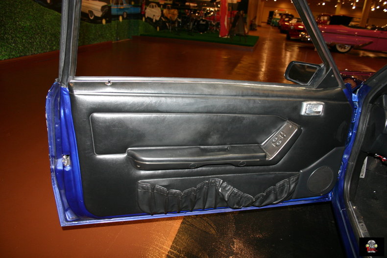 1991 Ford Mustang