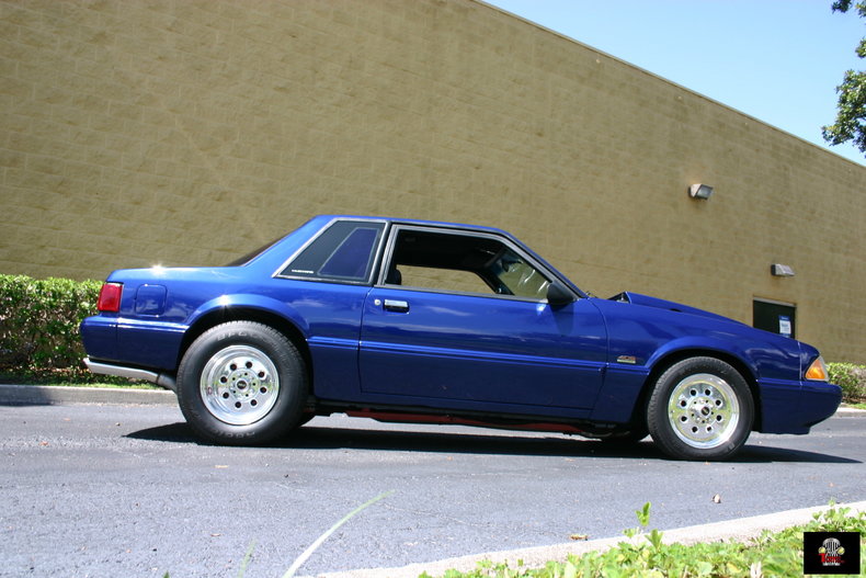 1991 Ford Mustang