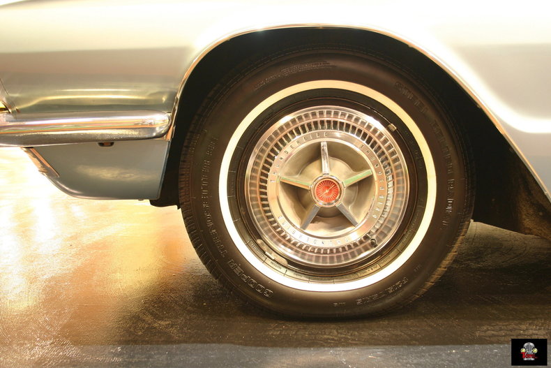 1966 Ford Thunderbird
