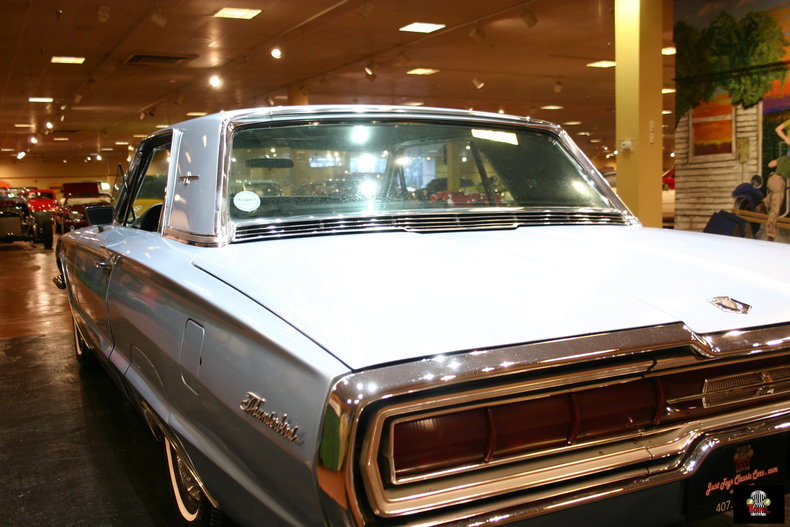 1966 Ford Thunderbird