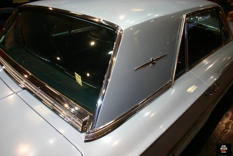 1966 Ford Thunderbird