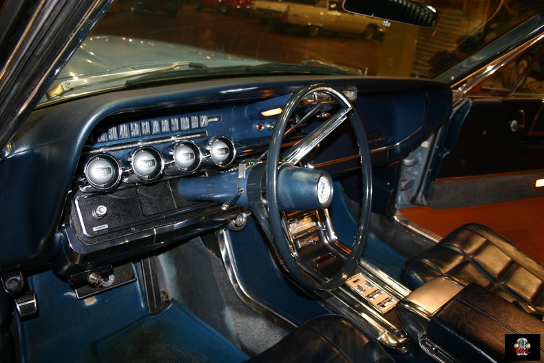 1966 Ford Thunderbird