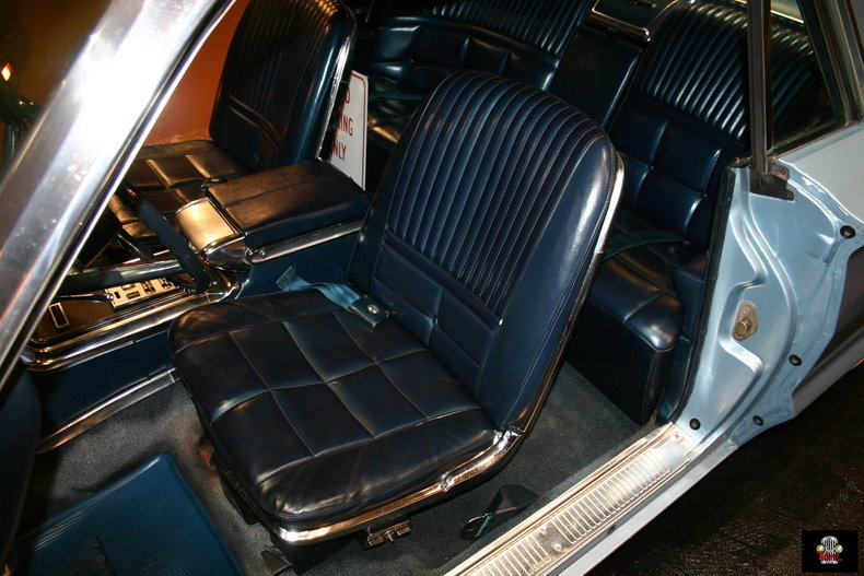 1966 Ford Thunderbird