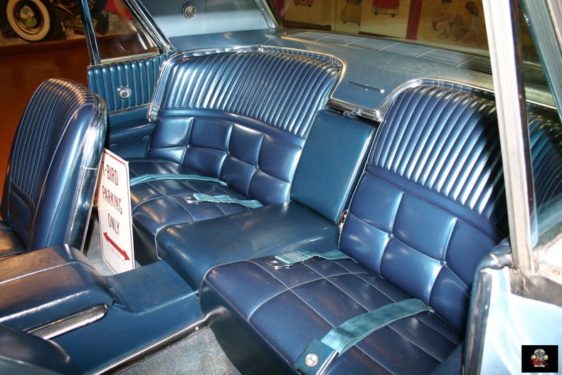 1966 Ford Thunderbird