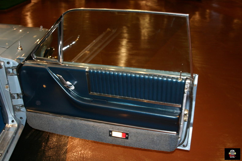1966 Ford Thunderbird