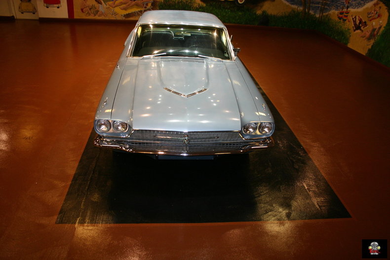 1966 Ford Thunderbird