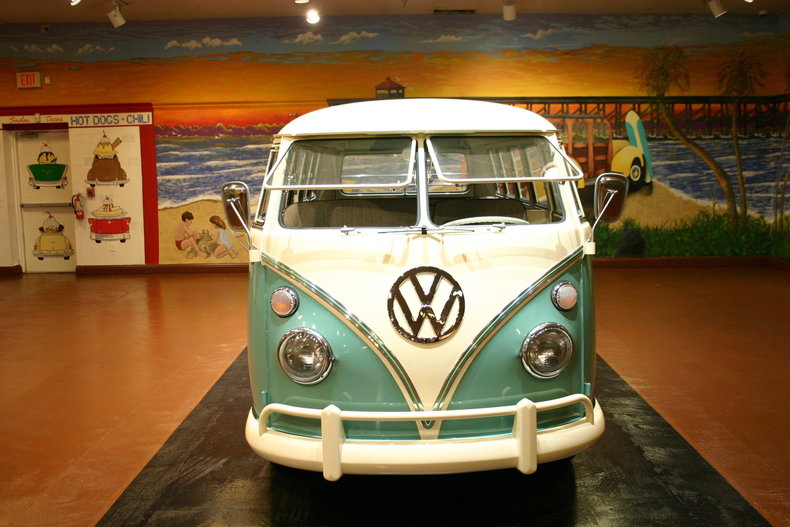 1967 Volkswagen T1 Bus