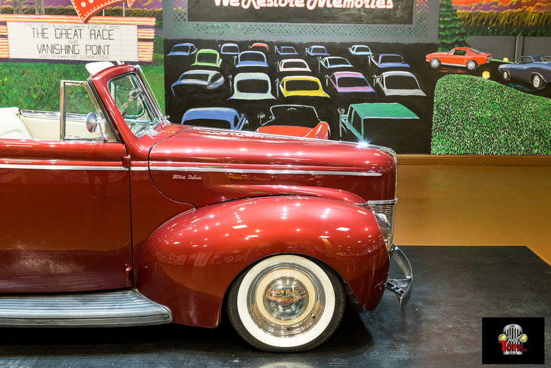 1940 Ford Deluxe