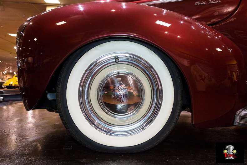 1940 Ford Deluxe