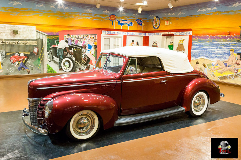 1940 Ford Deluxe
