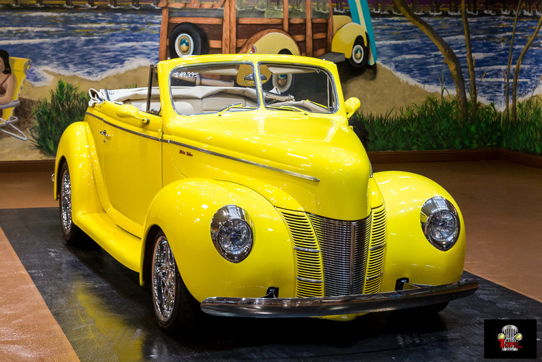 1940 Ford Deluxe