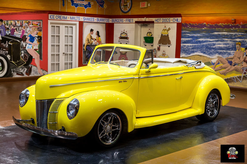 1940 Ford Deluxe