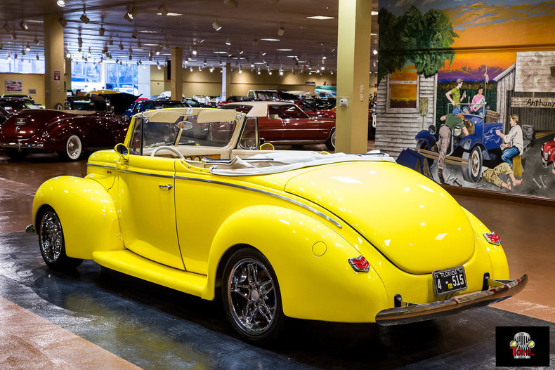1940 Ford Deluxe