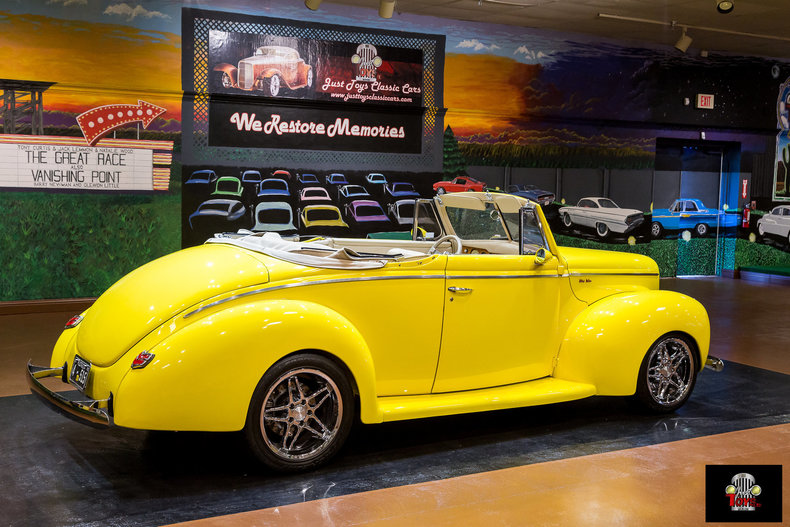 1940 Ford Deluxe
