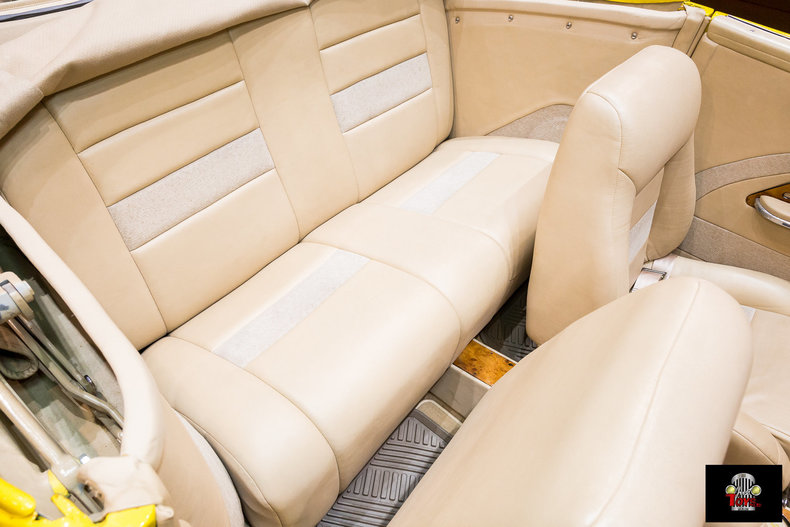1940 Ford Deluxe