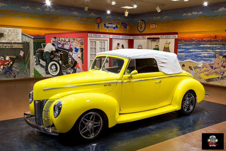 1940 Ford Deluxe