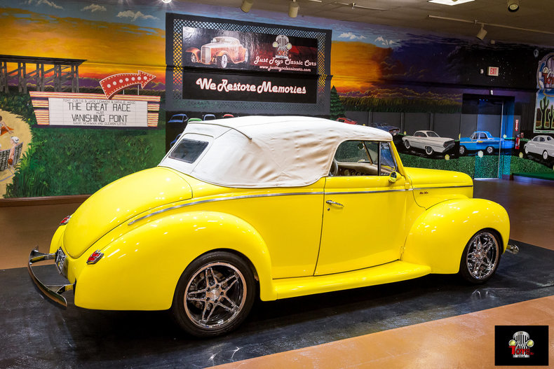 1940 Ford Deluxe