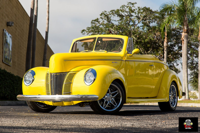 1940 Ford Deluxe