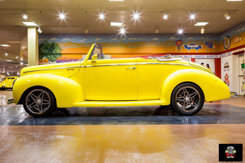 1940 Ford Deluxe