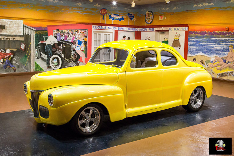 1941 Ford Deluxe