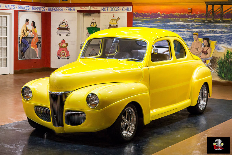 1941 Ford Deluxe