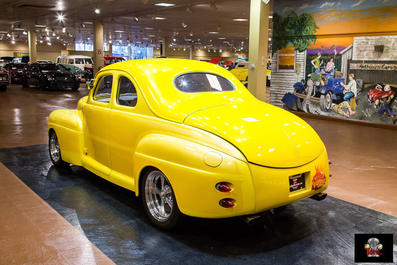 1941 Ford Deluxe