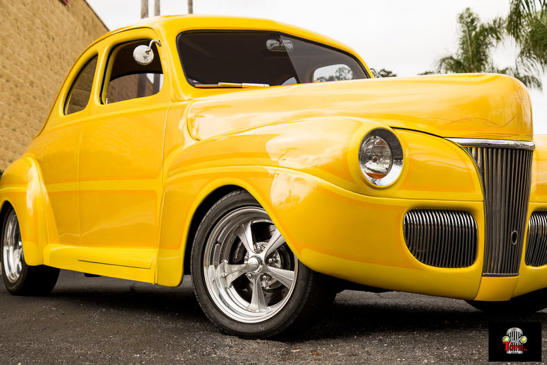 1941 Ford Deluxe