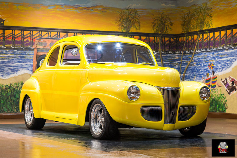 1941 Ford Deluxe