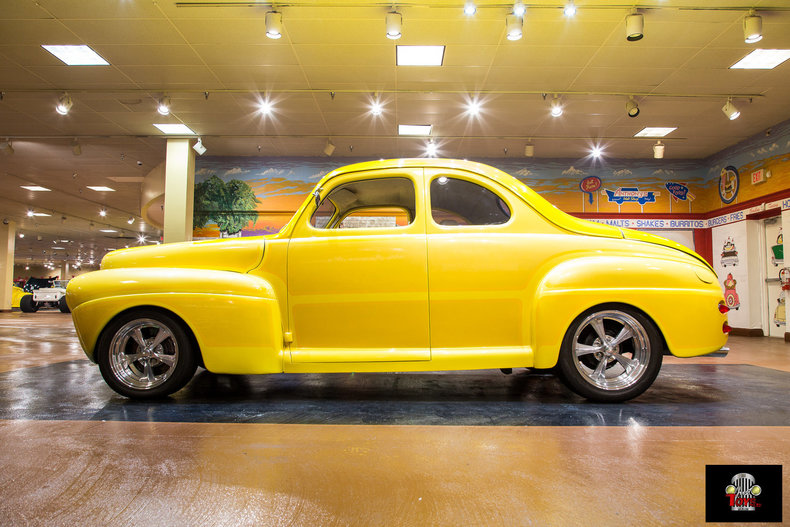 1941 Ford Deluxe