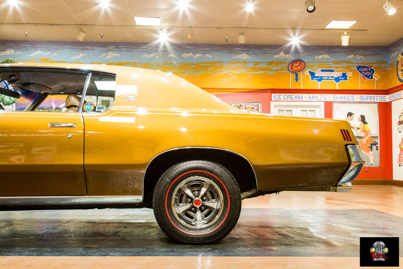 1971 Pontiac Grand Prix